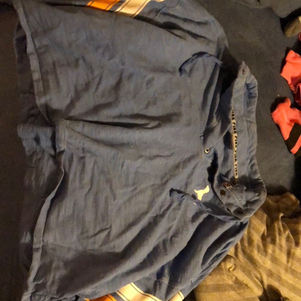 Victoria’s Secret pink cropped hoodie